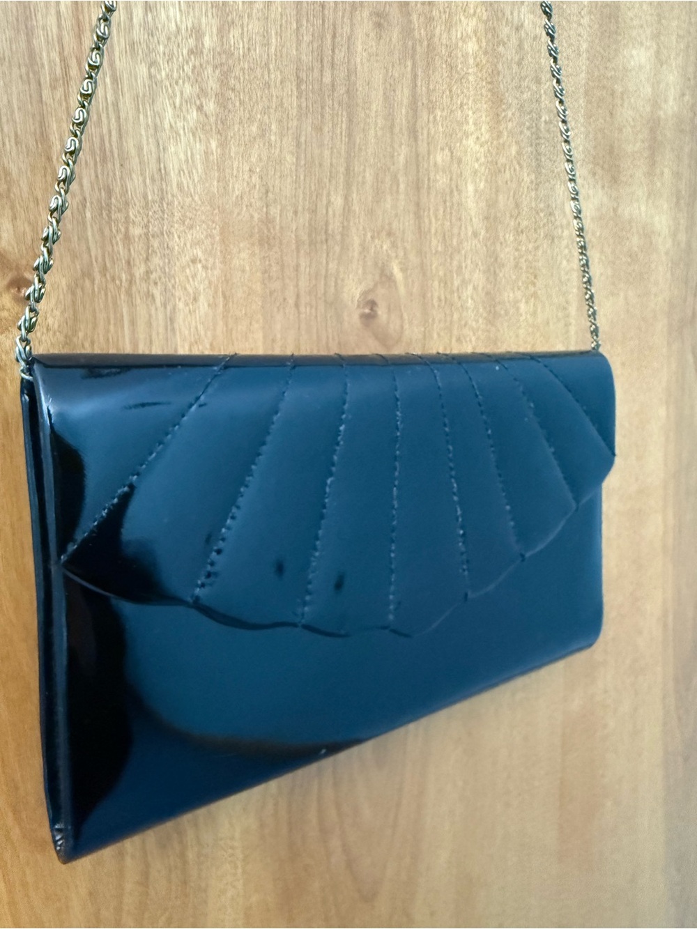 Black Patent Shell-Flap Formal Shoulder Bag with Gold Chain - Picture 8 of 9